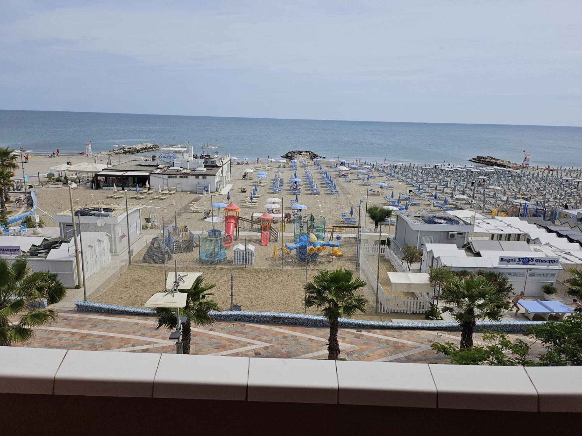 מיסאנו אדריאטיקו Hotel Villa Rosa מראה חיצוני תמונה